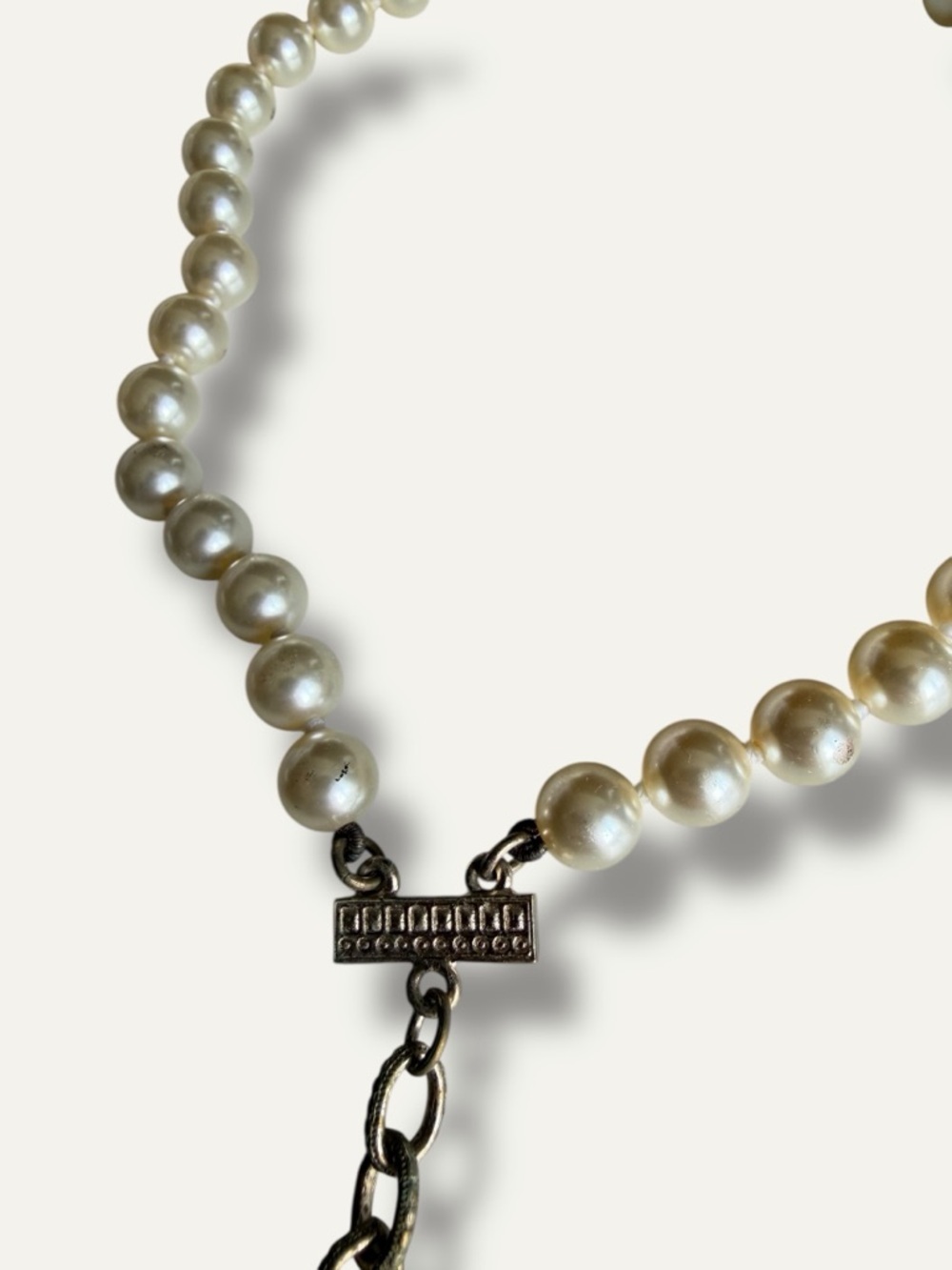 CHANEL Pearl Bracelet with Pave Double C Charm - White and Silver image 3